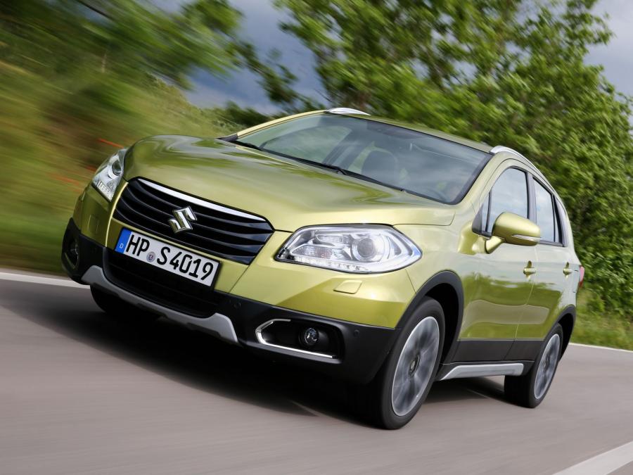  Suzuki SX4 S-Cross 2013 года  (фото 16 из 30)